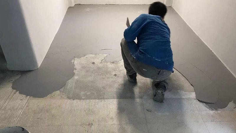 小户型装修风格主要强调空间利用率和实用性的结合，以下是一些特点：